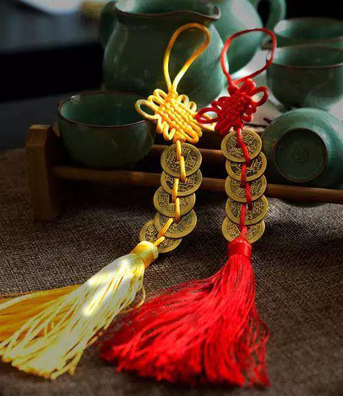 五行多金缺木的人要远离五帝钱