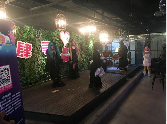   活动现场精彩的Cosplay社团大秀