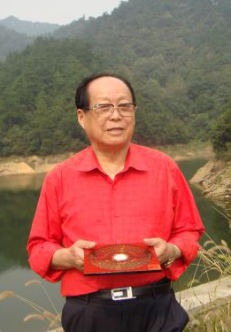 当代算命大师邵伟华