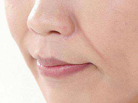 法令纹在面相中代表什么