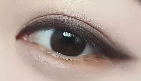 桃花眼