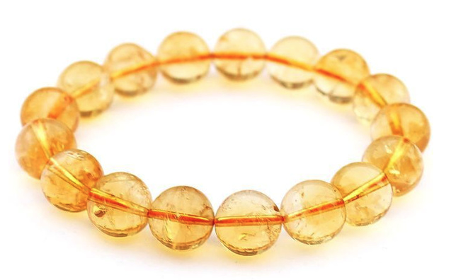 黄水晶可以招财